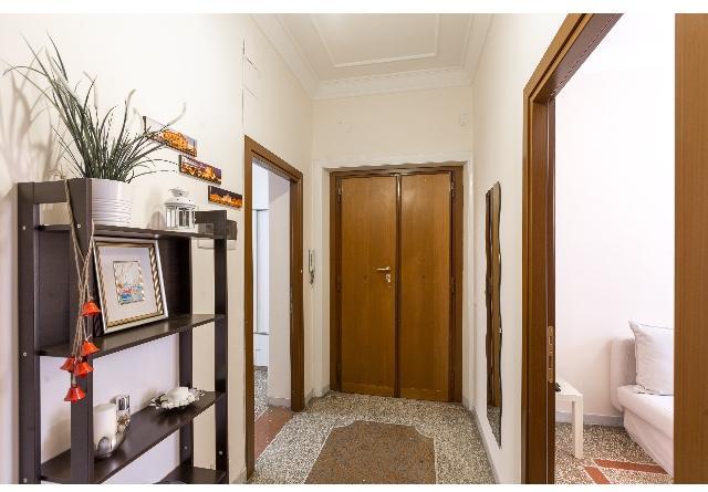 Emi House San Giovanni , Intero - 80 Mq * Rom